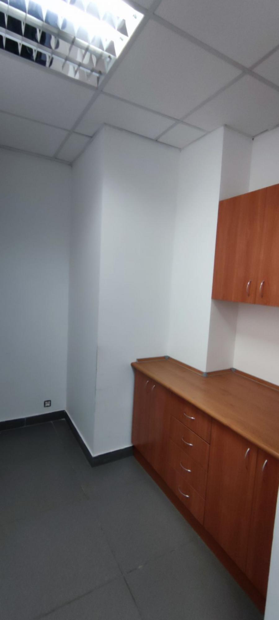 Сдать офис, помещение под офис за 250 000 рублей на поселок Красная Глинка, ул Жигули, 61