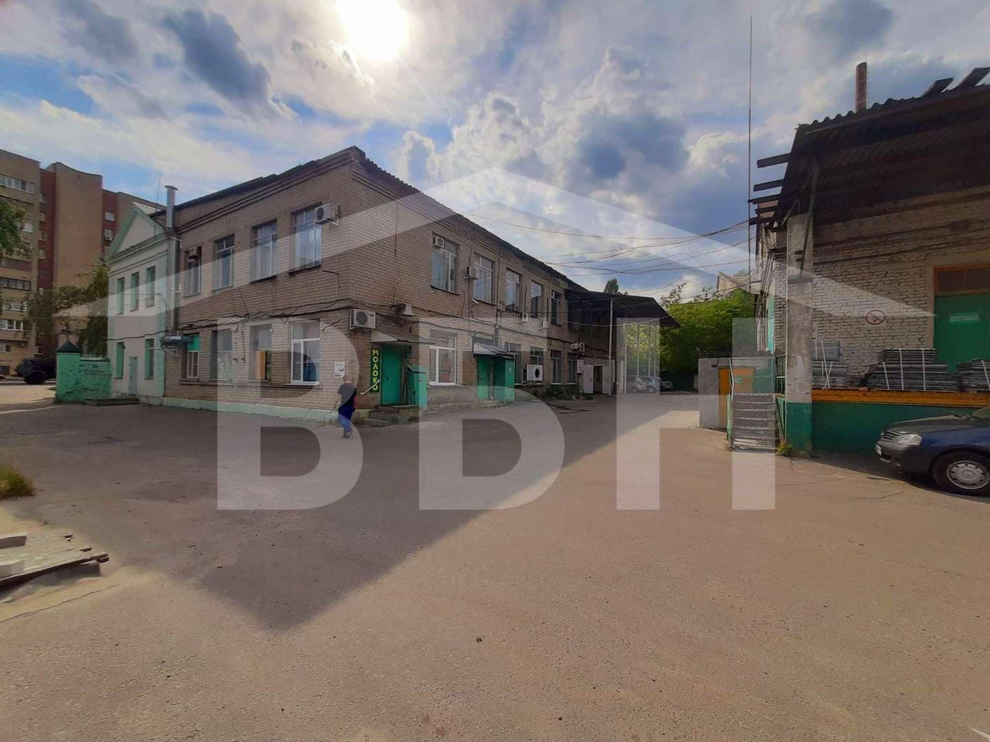 Сдать складское помещение за 37 360 рублей на Матросова улица, 60