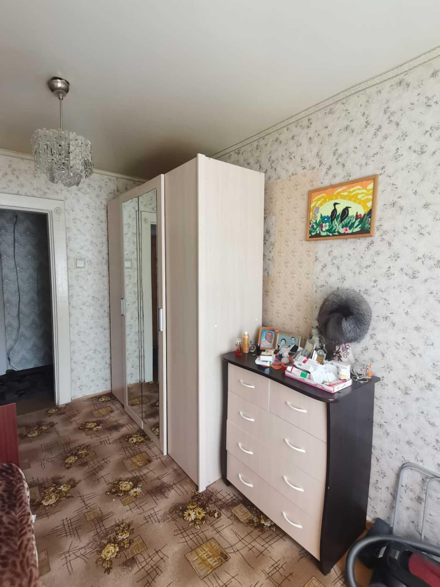 Купить квартиру за 2 200 000 рублей на Романтиков, 9