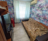 комната 63.3 кв м ул. им. Кирова,  д.143