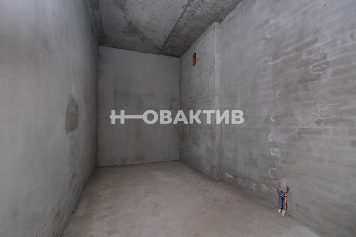 3-комн квартира улица Дуси Ковальчук, 244
