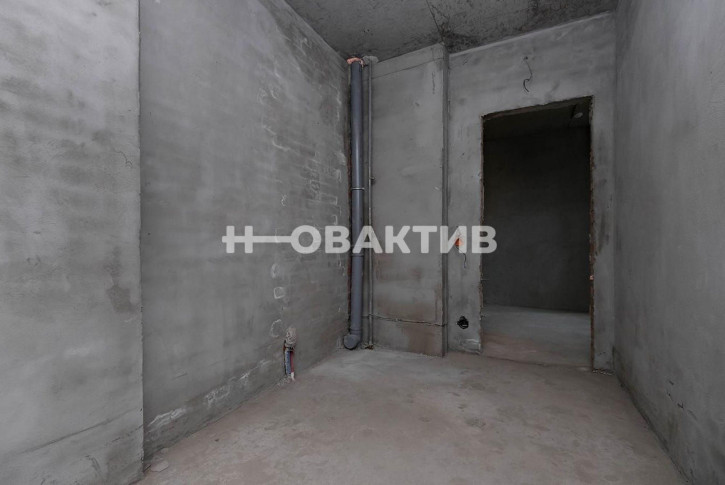 3-комн квартира улица Дуси Ковальчук, 244