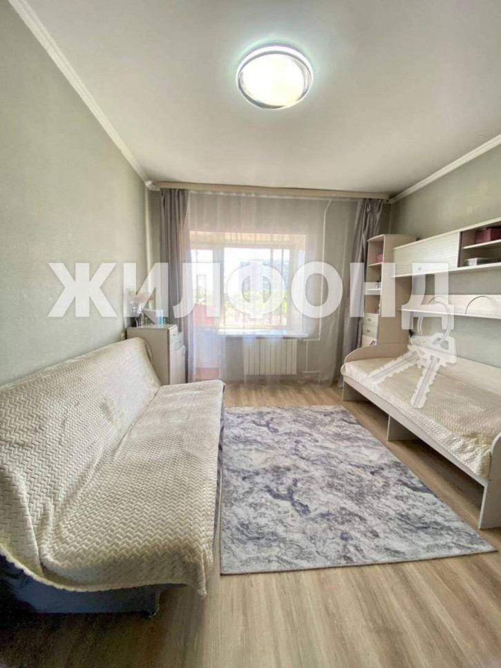 3-комн квартира Калинина улица, д.2а