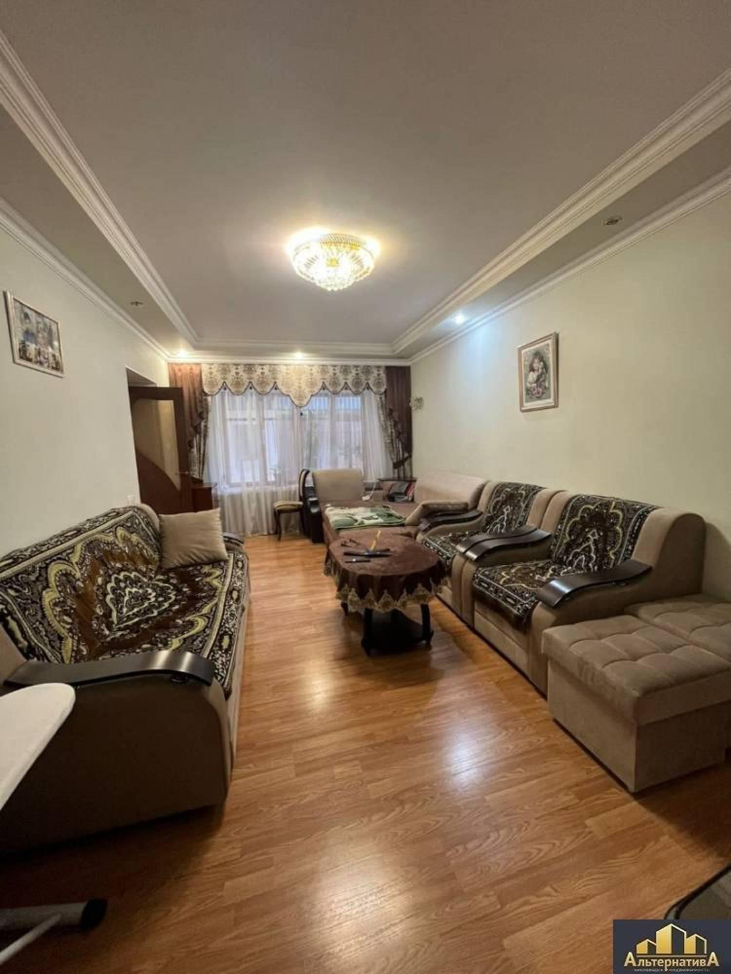 Купить дачу, дом, коттедж за 14 500 000 рублей на Добролюбова ул.
