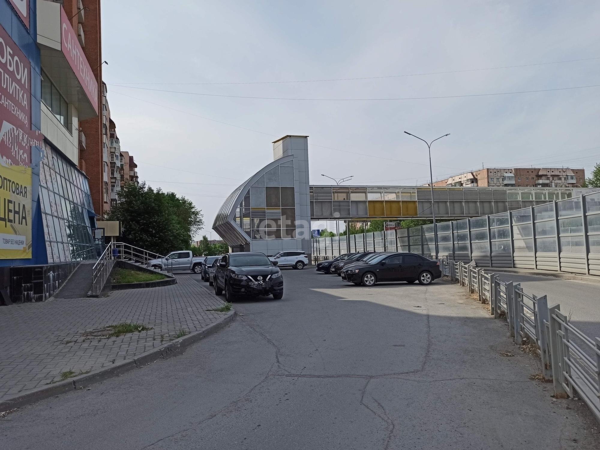 Сдать офис, помещение под офис за 704 000 рублей на Николая Чаплина 130/1