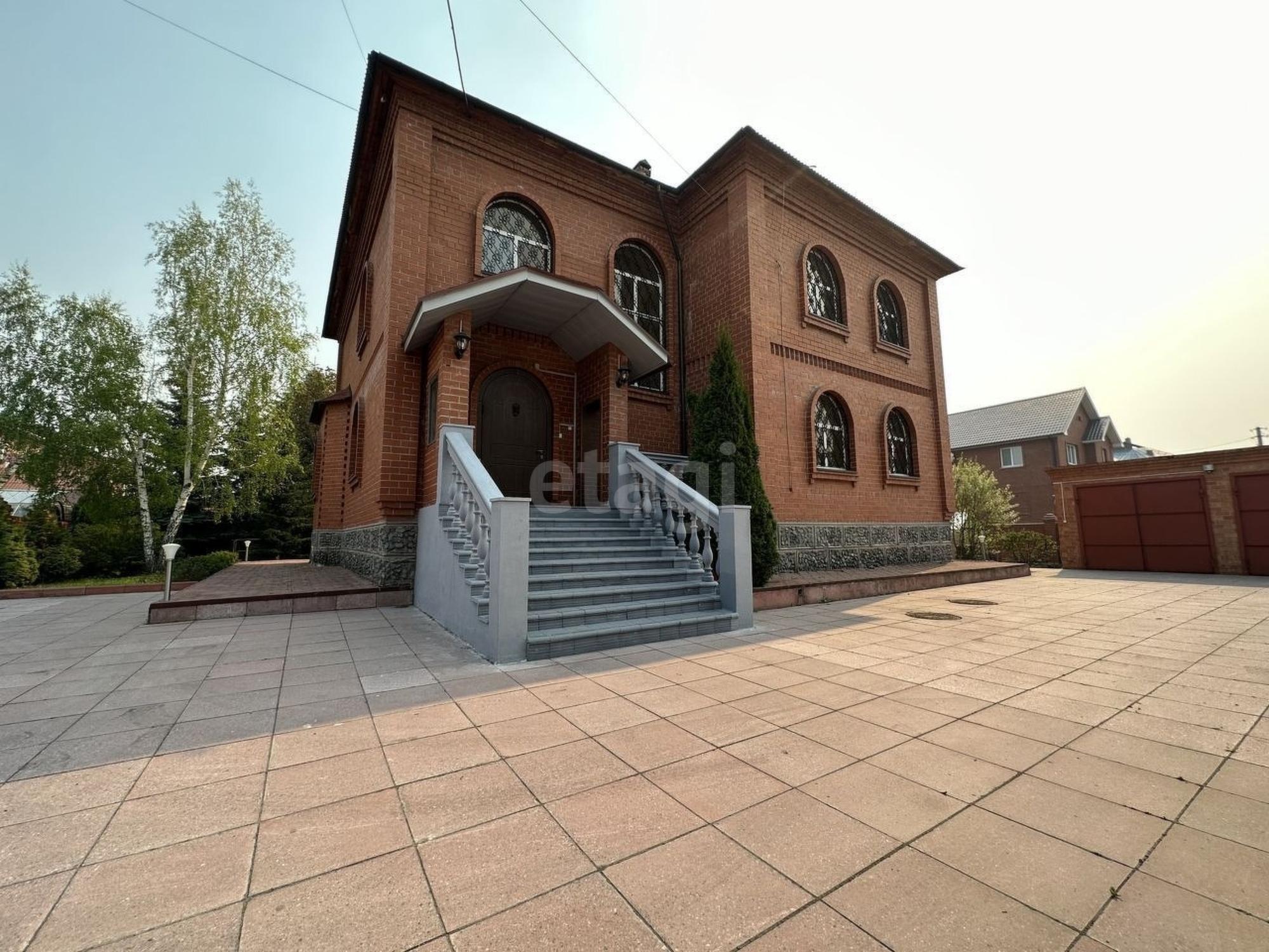 Купить дачу, дом, коттедж за 24 500 000 рублей на Энтузиастов, 8