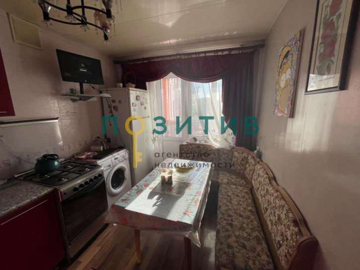 3-комн квартира Егоршина ул, 8