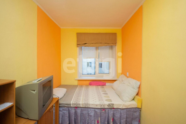2-комн квартира Урицкого, 44