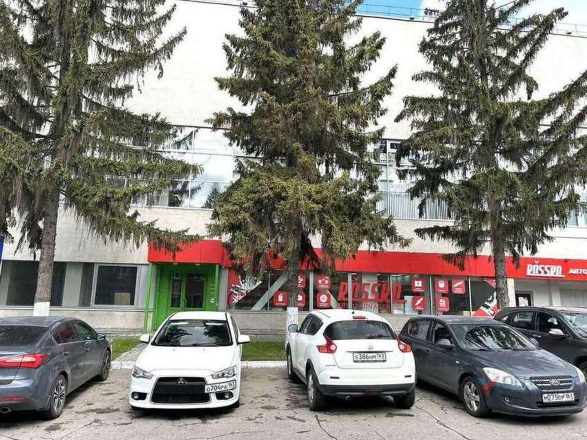 Сдать торговое помещение за 132 000 рублей на Мирная улица, 162