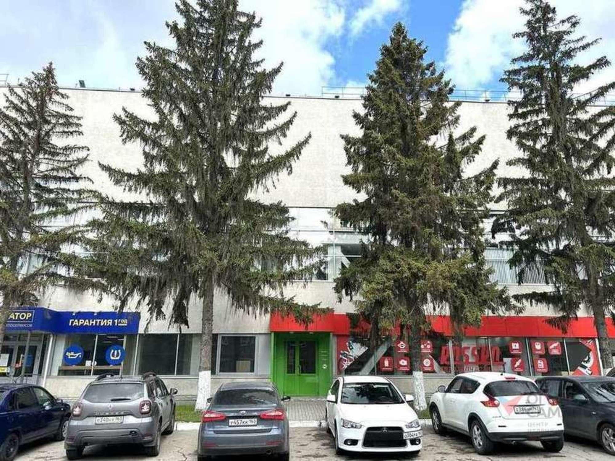 Сдать торговое помещение за 132 000 рублей на Мирная улица, 162