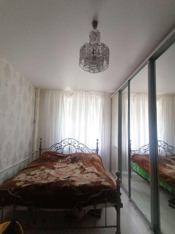 3-комн квартира Островского улица, 11