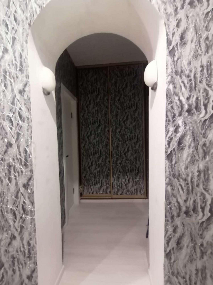 3-комн квартира Островского улица, 11