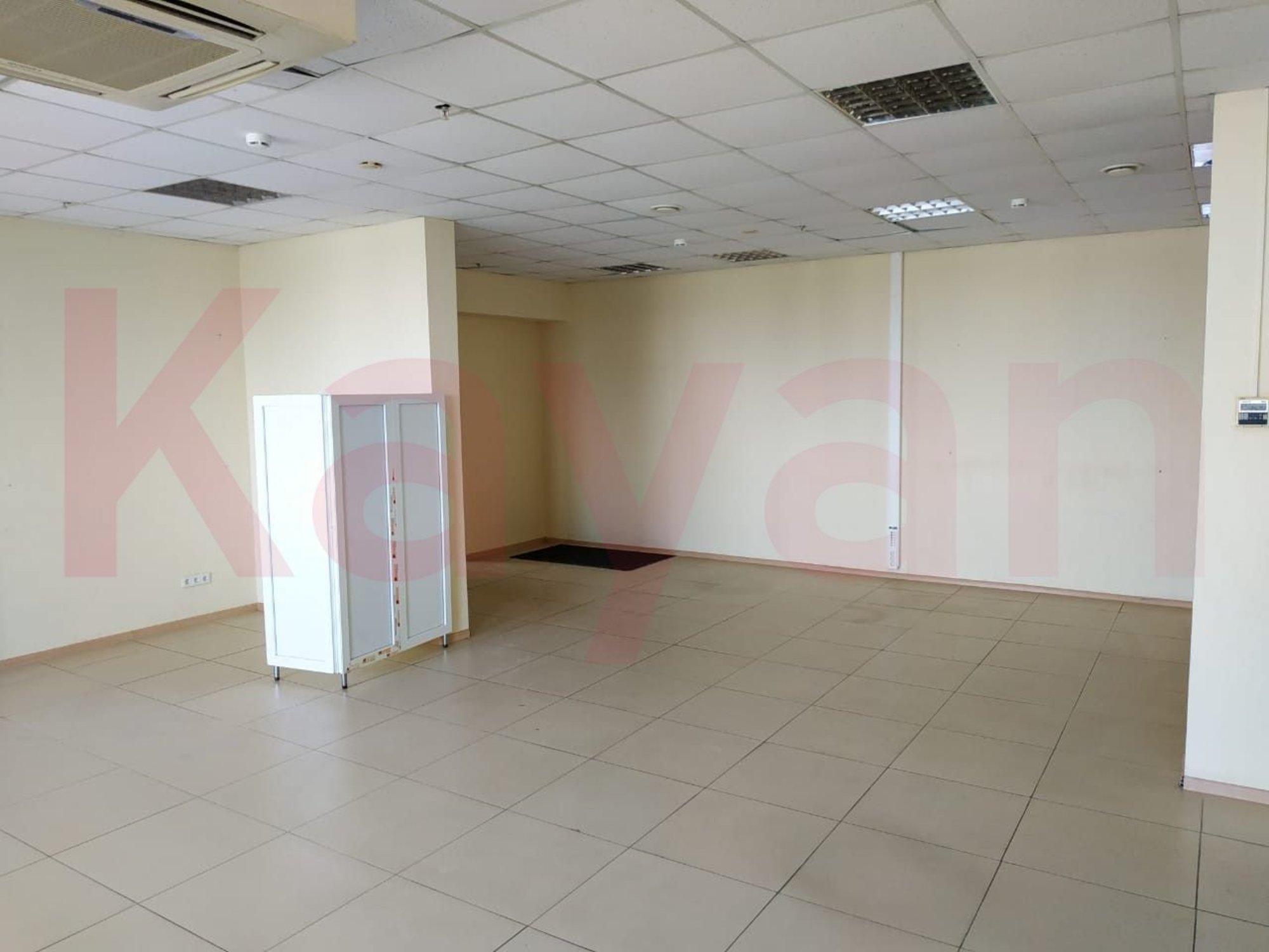 Купить офис, помещение под офис за 60 000 000 рублей на Кубанская Набережная ул.