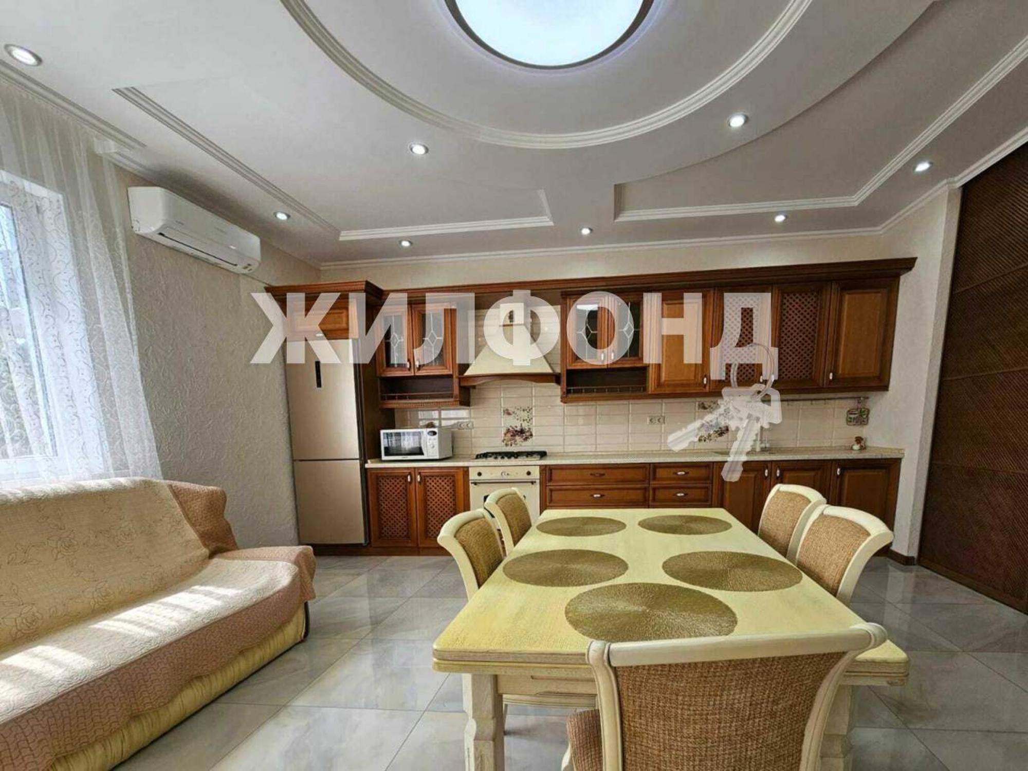 Купить квартиру за 25 500 000 рублей на Лазурная улица, д.10