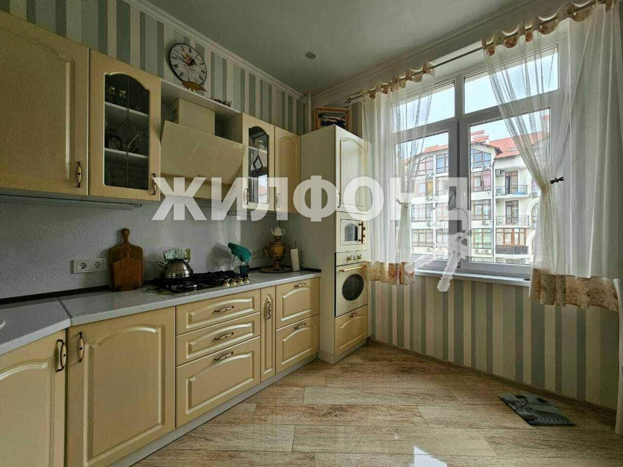 Купить квартиру за 15 800 000 рублей на Крымская улица, д.22к1