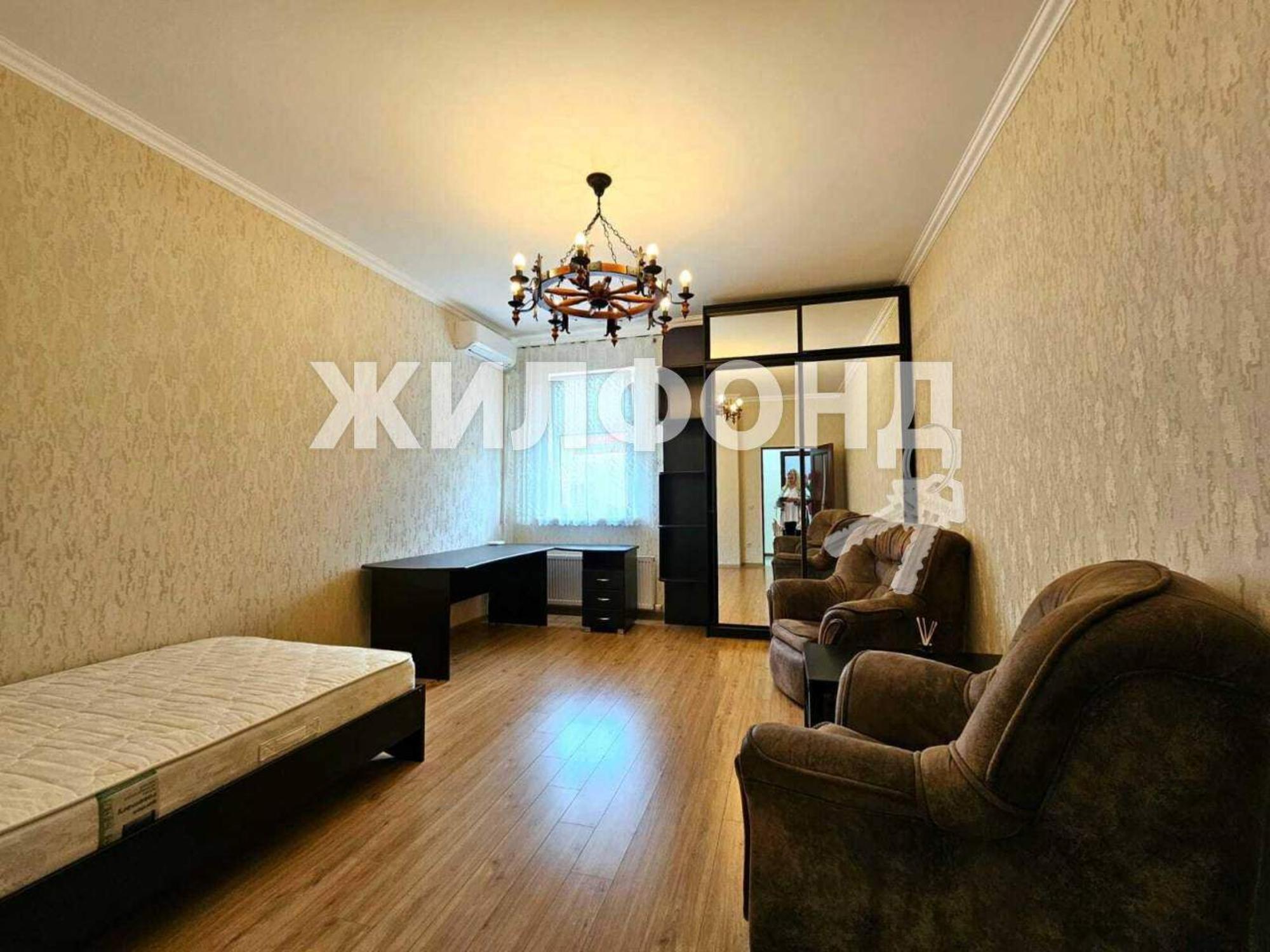 Купить квартиру за 25 500 000 рублей на Лазурная улица, д.10