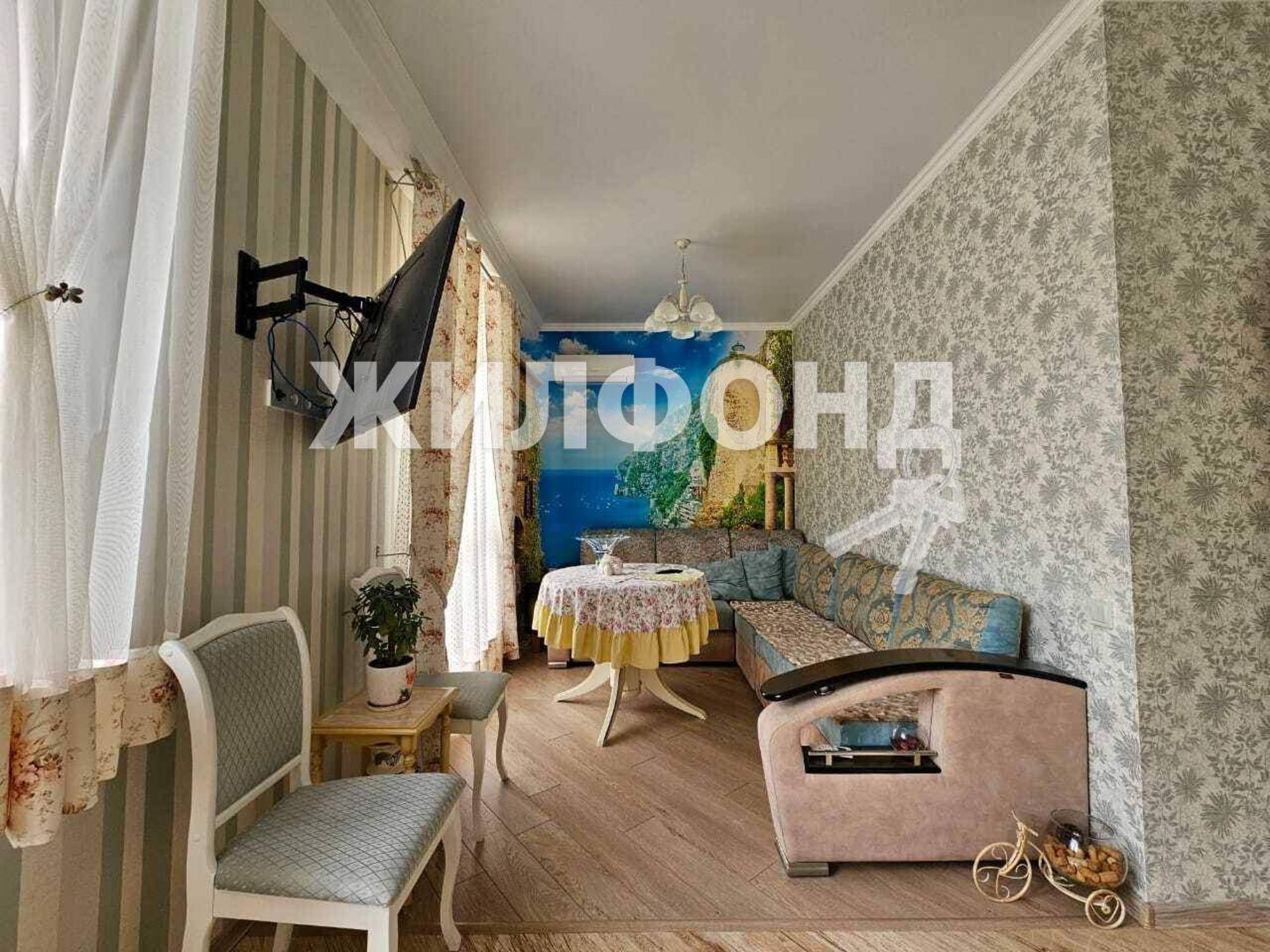 Купить квартиру за 15 800 000 рублей на Крымская улица, д.22к1