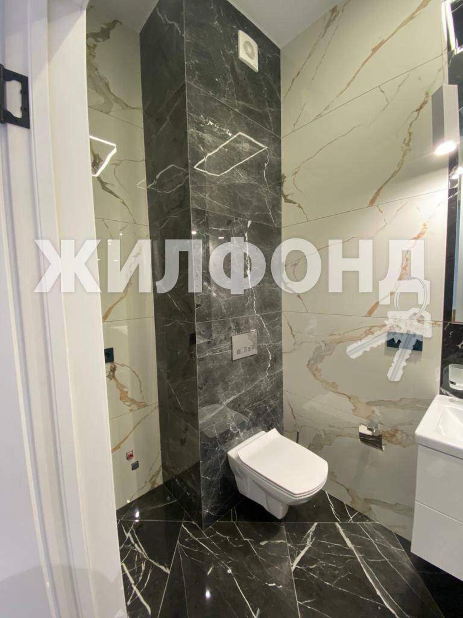 Купить квартиру за 18 000 000 рублей на Крымская улица, д.22к24