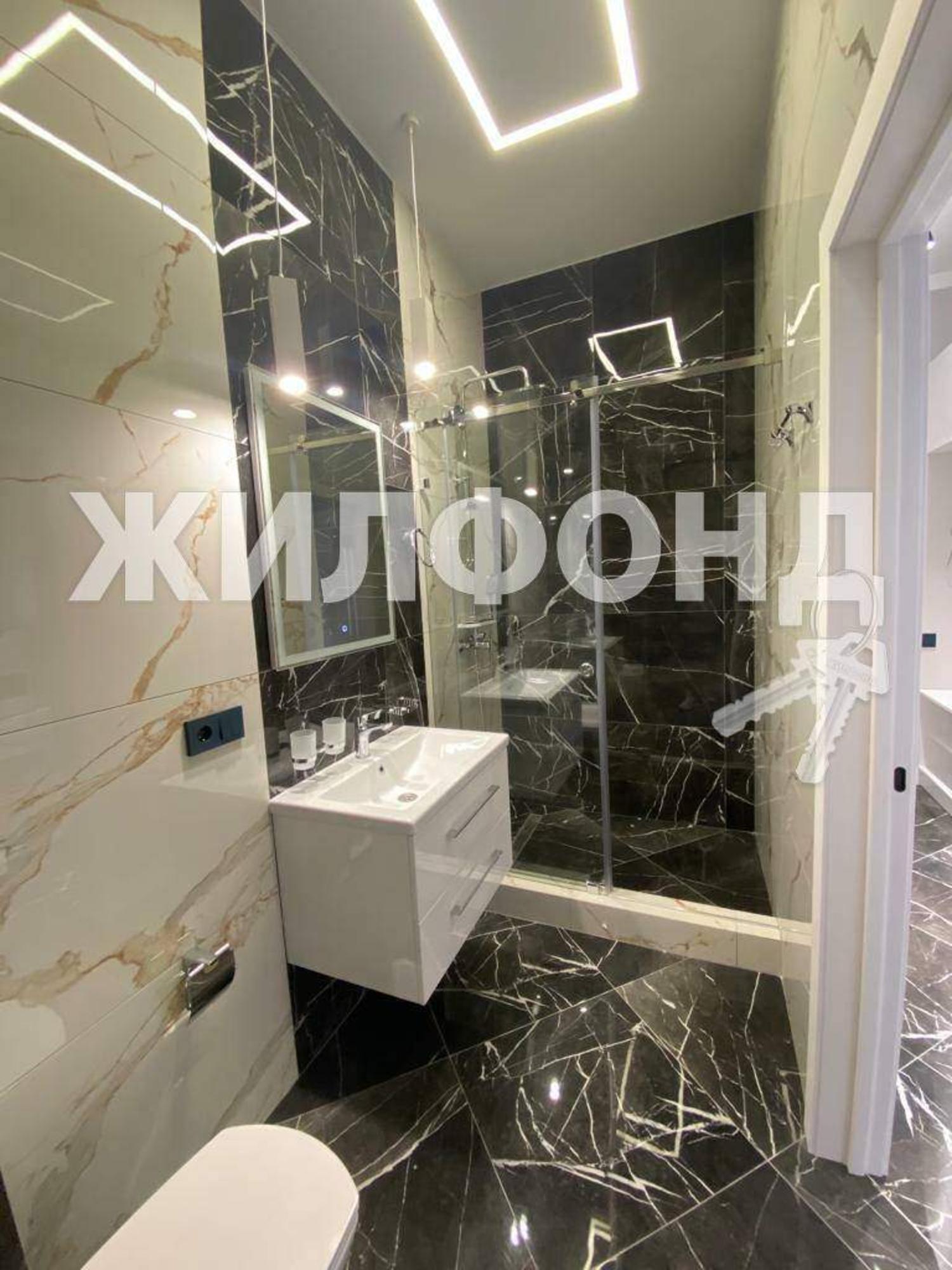 Купить квартиру за 18 000 000 рублей на Крымская улица, д.22к24