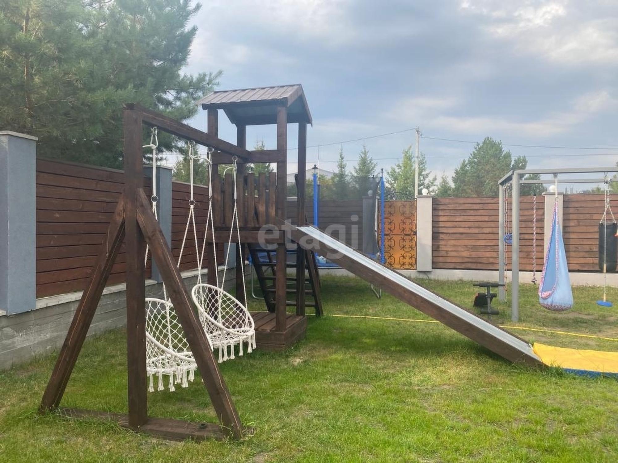 Купить дачу, дом, коттедж за 14 000 000 рублей на Аллея 4В,