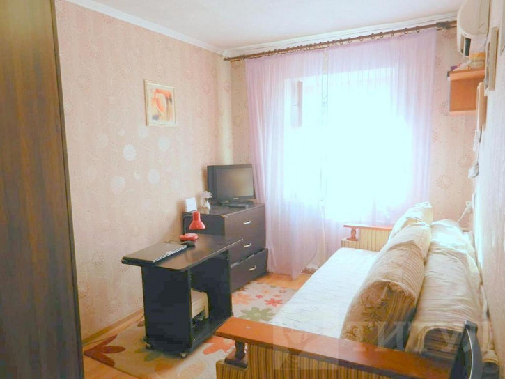 Комната Нагибина, Нариманова