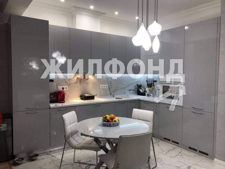 2-комн квартира Крымская улица, д.3к1