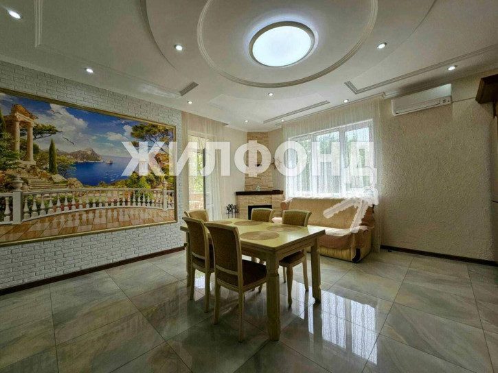 2-комн квартира Лазурная улица, д.10