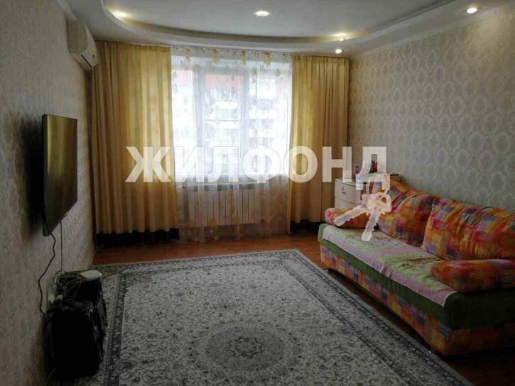 3-комн квартира Полевая улица, д.10
