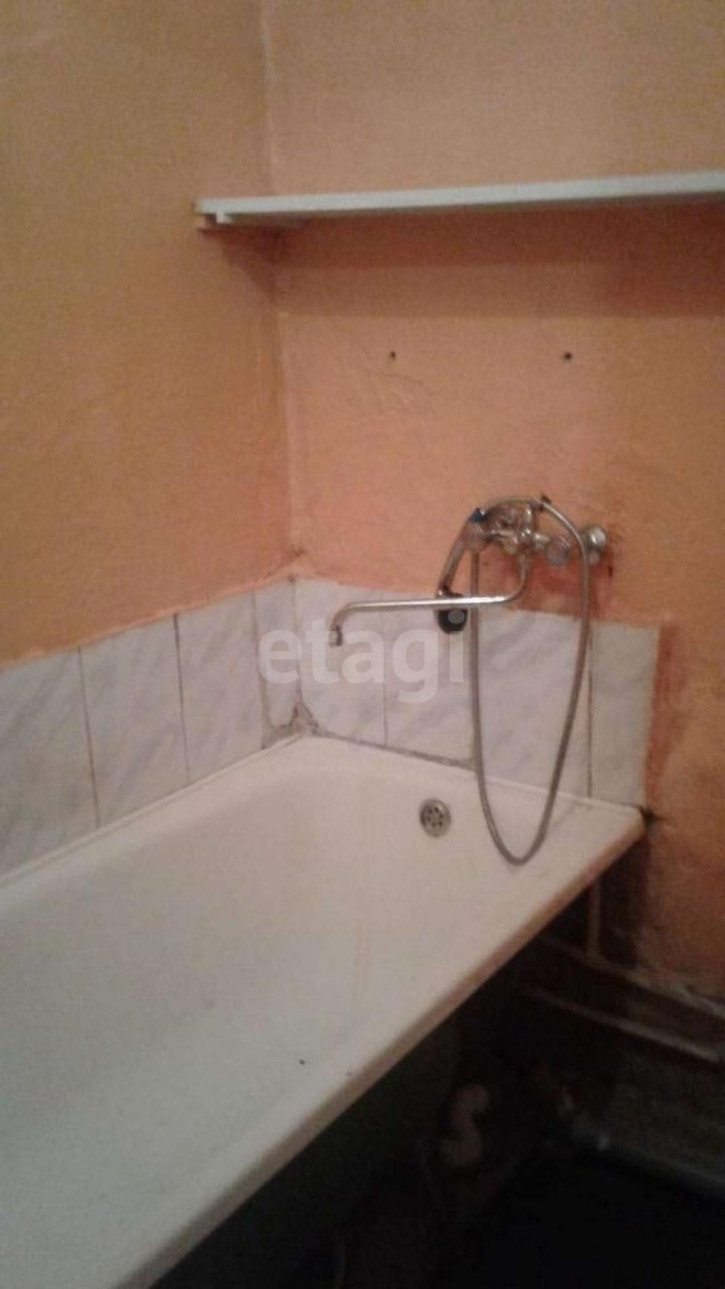 3-комн квартира Ангарская, 52 к 2
