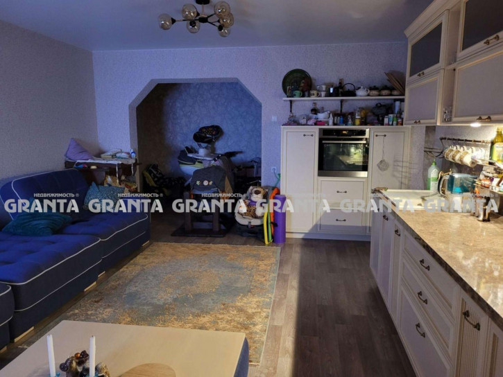 2-комн квартира ул Е.Стасовой, 48Е