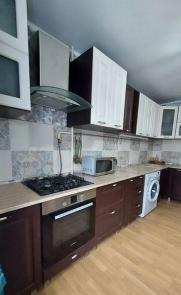 3-комн квартира СЖМ улица, 101