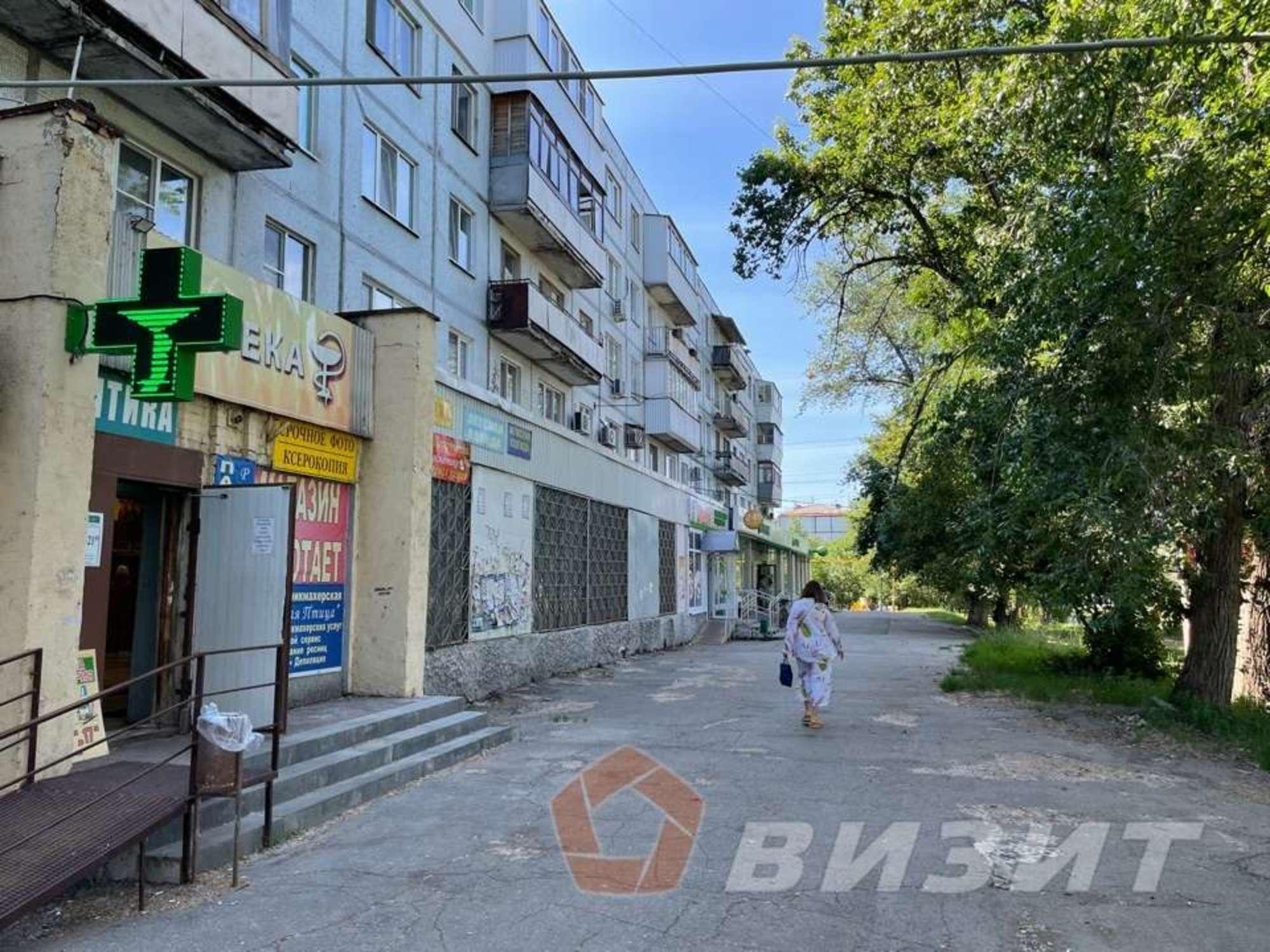 Сдать торговое помещение за 101 000 рублей на Пугачевский тракт, 61