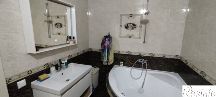2-комн квартира улица Севастопольская, 41Ж