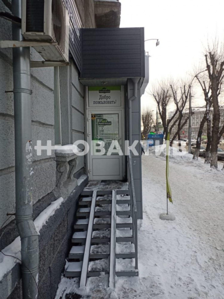 Торговое помещение г Новосибирск, ул Станиславского, д 15