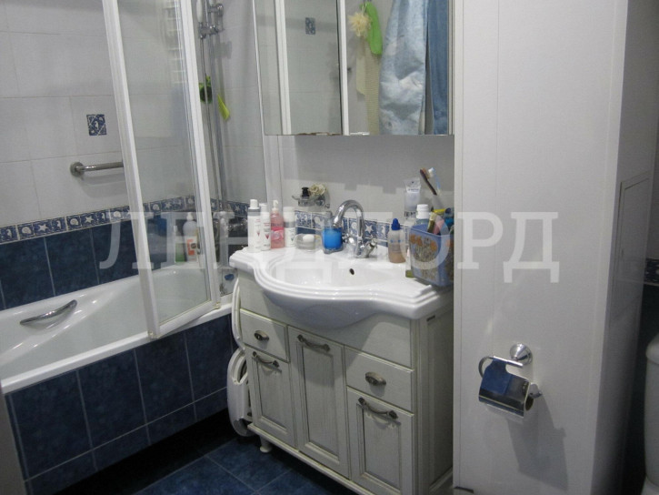 3-комн квартира улица Ерёменко, 58/2
