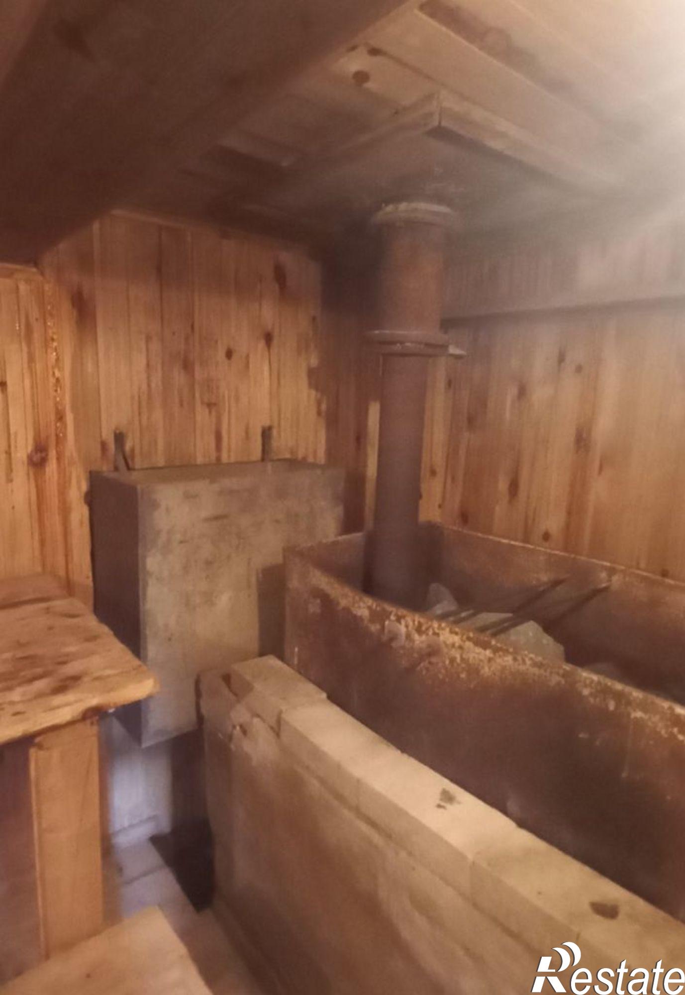 Купить дачу, дом, коттедж за 6 900 000 рублей на Водников, 28