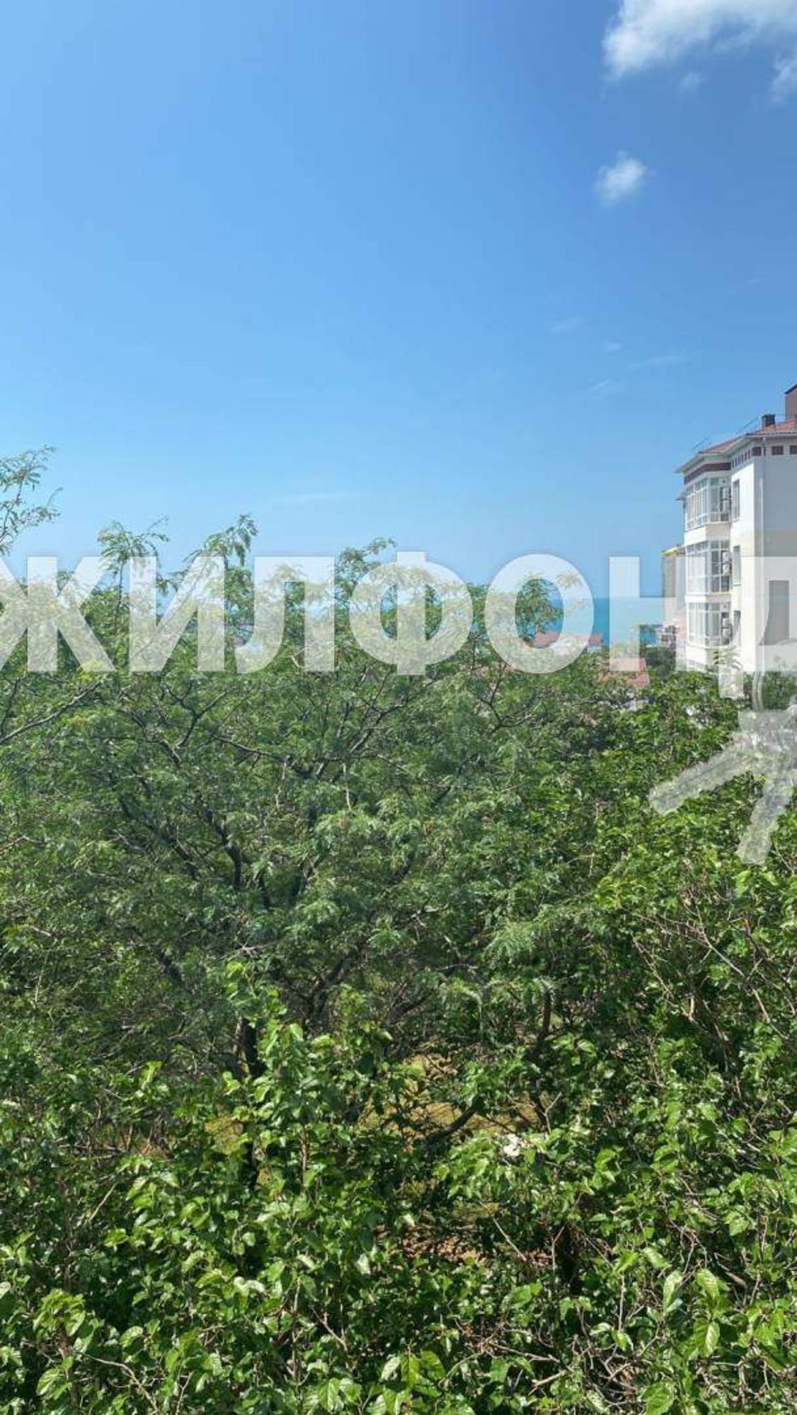 Купить квартиру за 18 540 000 рублей на Шмидта улица, д.8