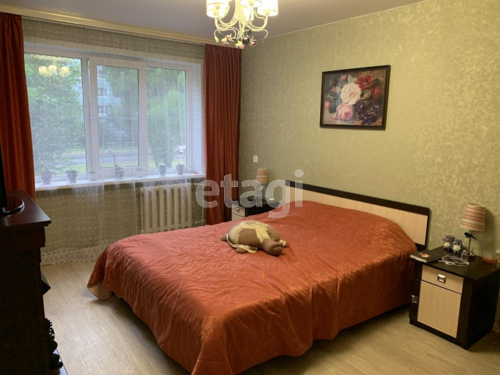 3-комн квартира улица Космонавта Беляева, 4