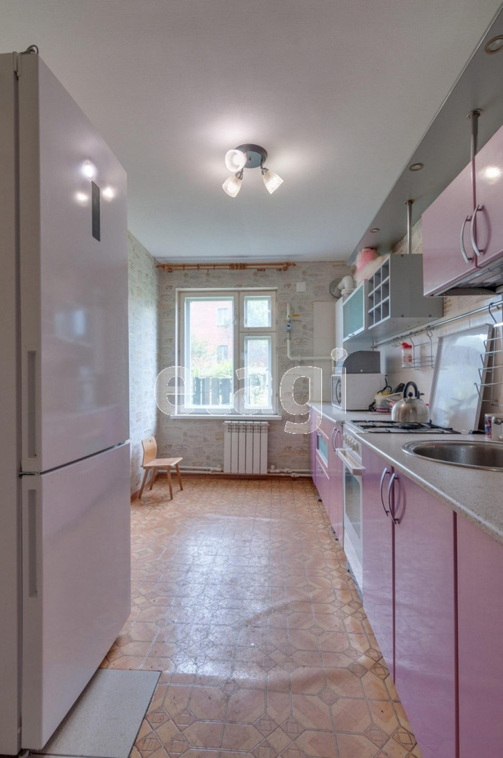 3-комн квартира улица Рубцова, 12