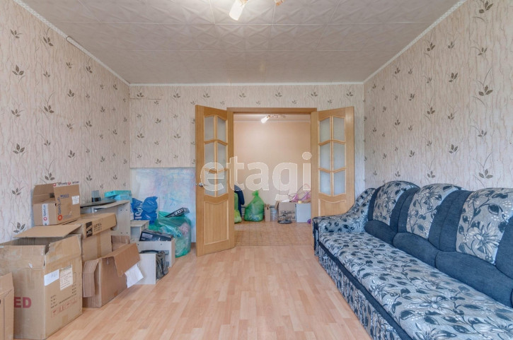 3-комн квартира улица Рубцова, 12