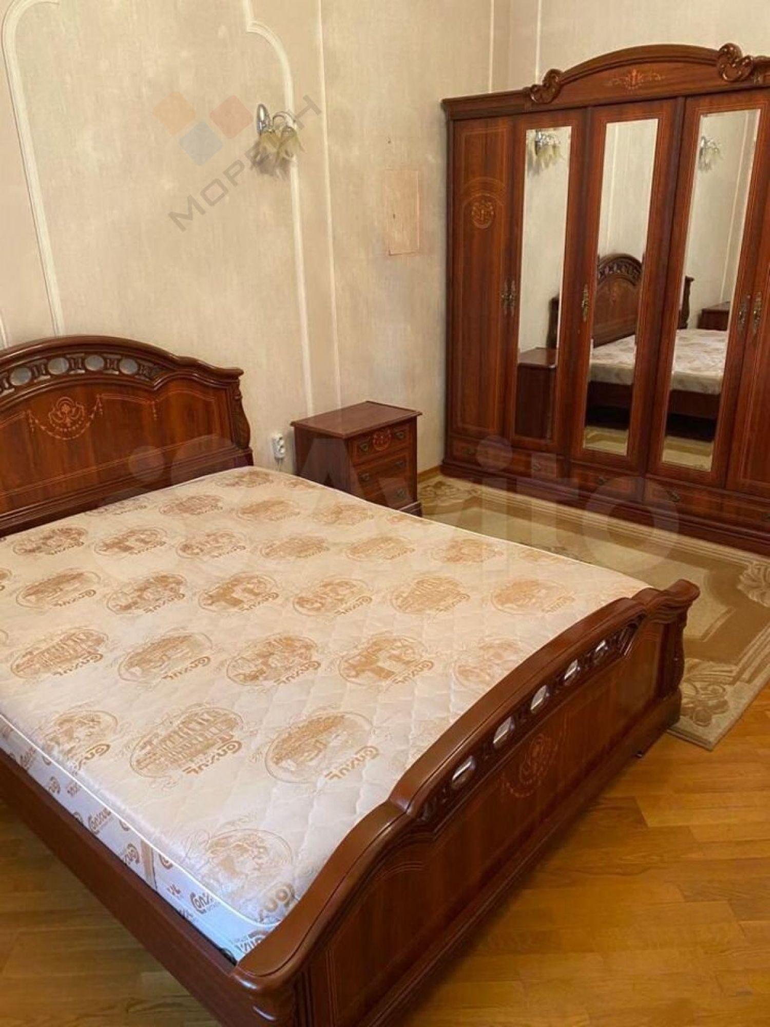 Сдать дачу, дом, коттедж за 130 000 рублей на Керченская ул, 108