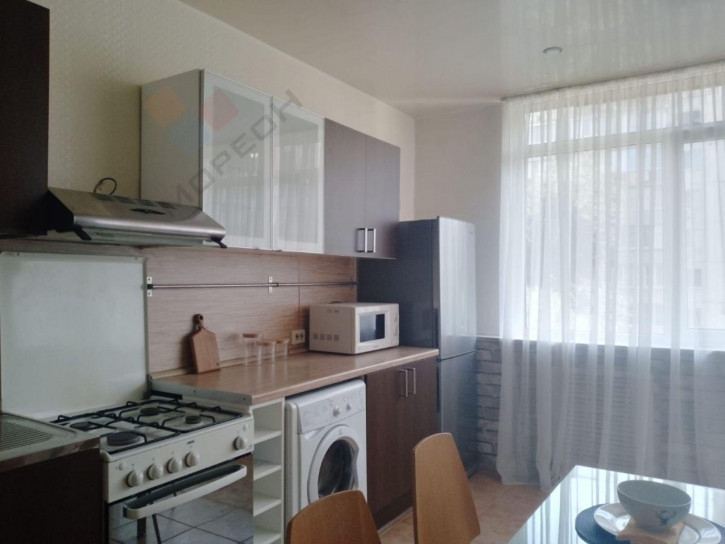 1-комн квартира Гудимы ул, 54