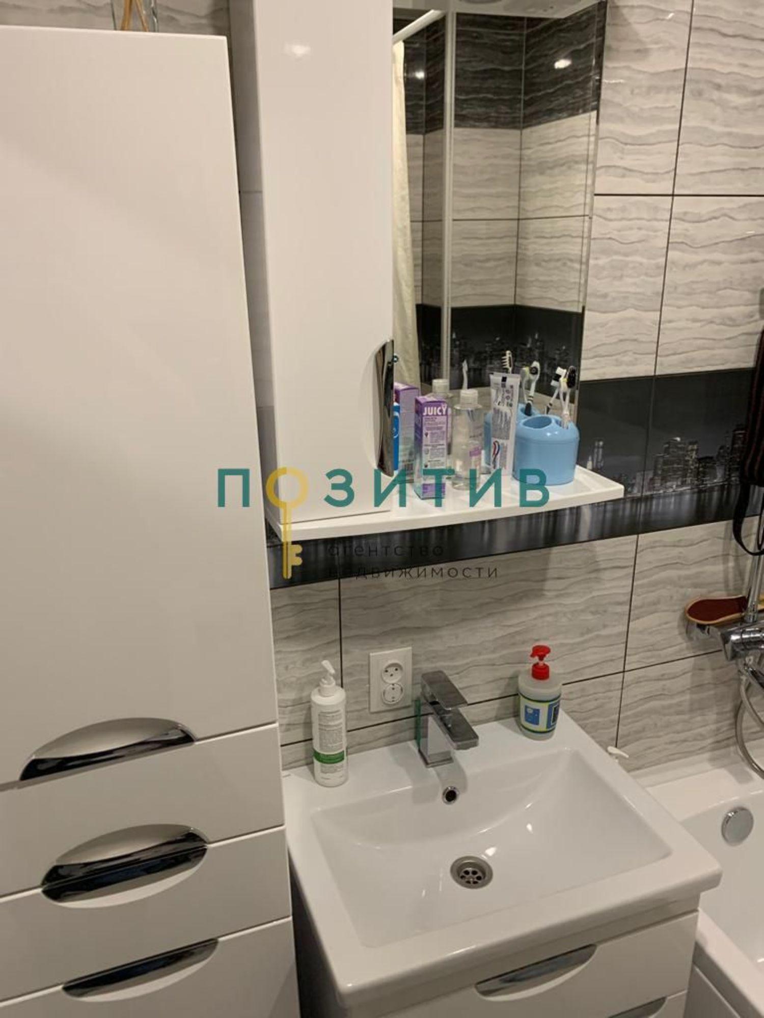 Купить квартиру за 5 800 000 рублей на Булгакова ул, 21