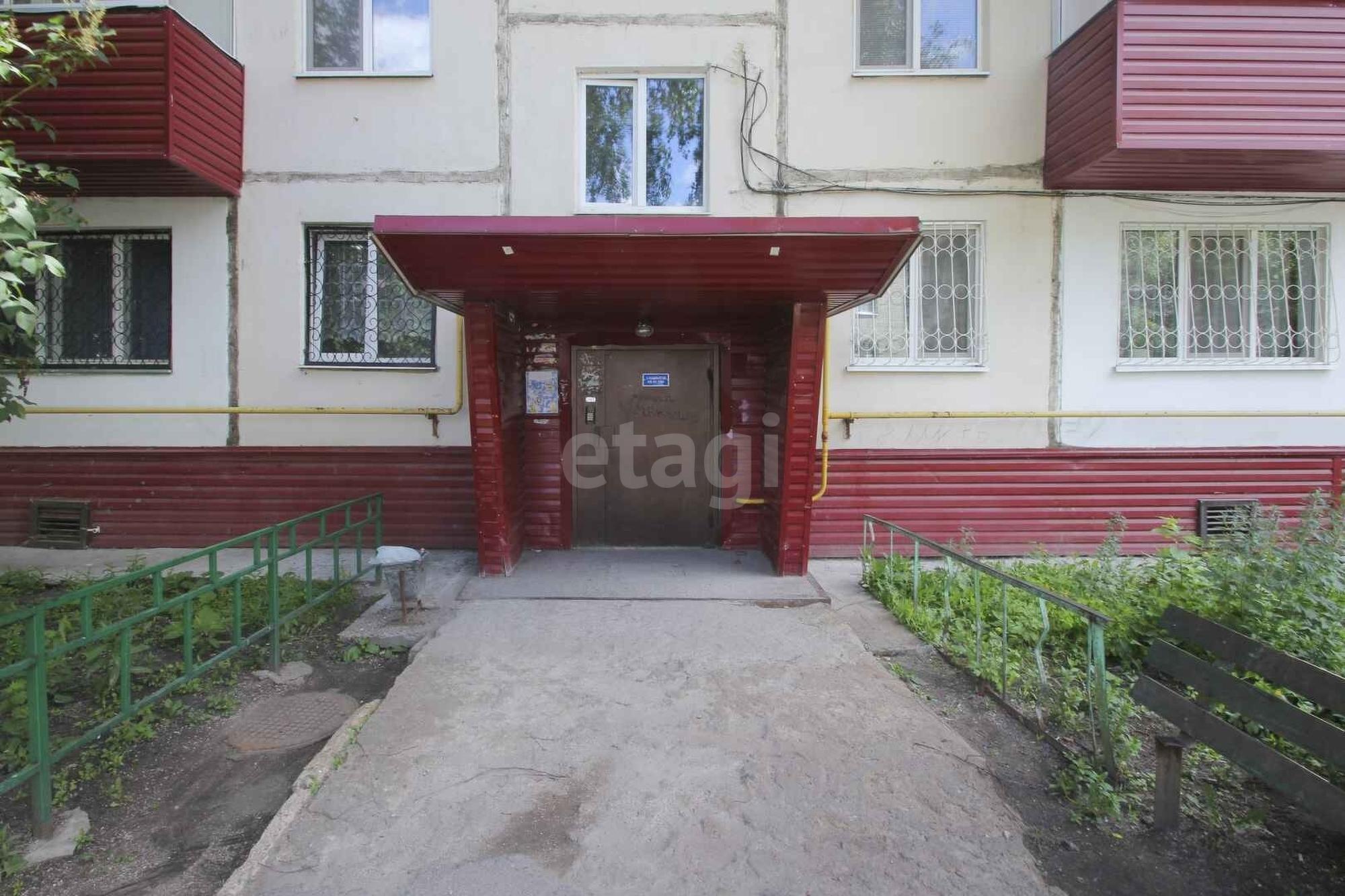 Купить квартиру за 4 100 000 рублей на Парфенова, 18