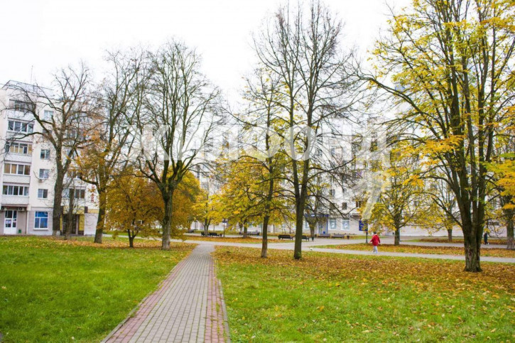 3-комн квартира Победы бульвар, д.2