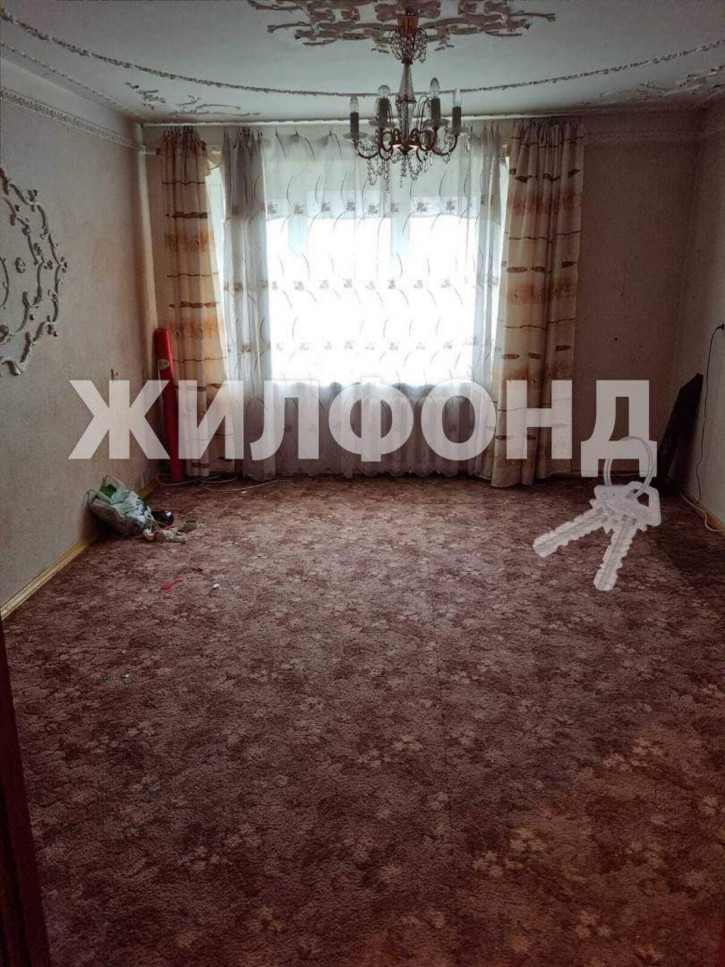 4-комн квартира Леселидзе улица, д.8