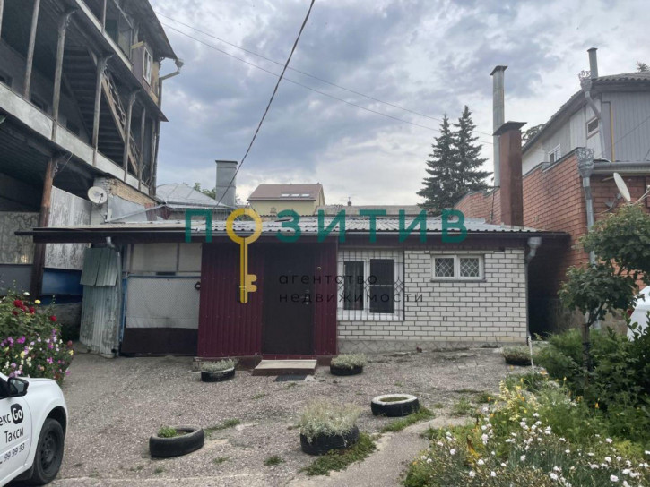 2-комн квартира Кирова пр-кт, 13