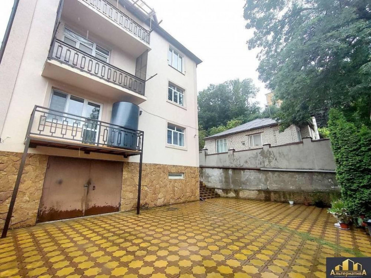3-комн квартира Веселая ул.