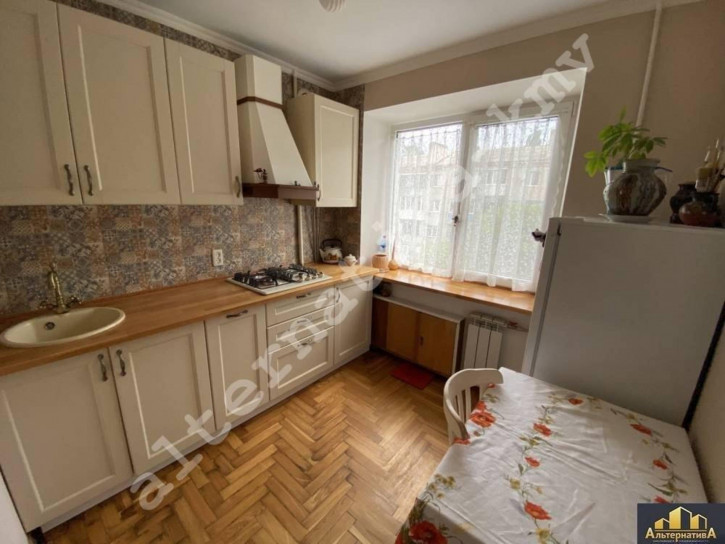 1-комн квартира 40 лет Октября ул.