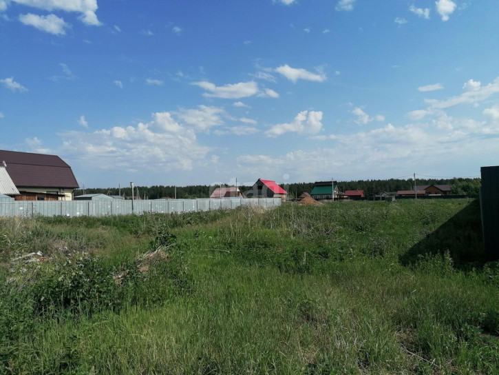 Земельный участок Дачная,